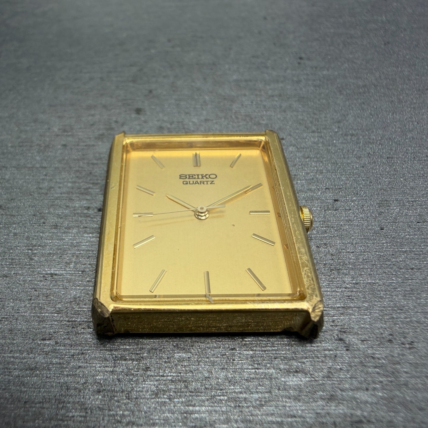 Seiko Tank Watch Men 25mm Champagne Dial Gold Tone Rectangle 7N01-5B40 PARTS3