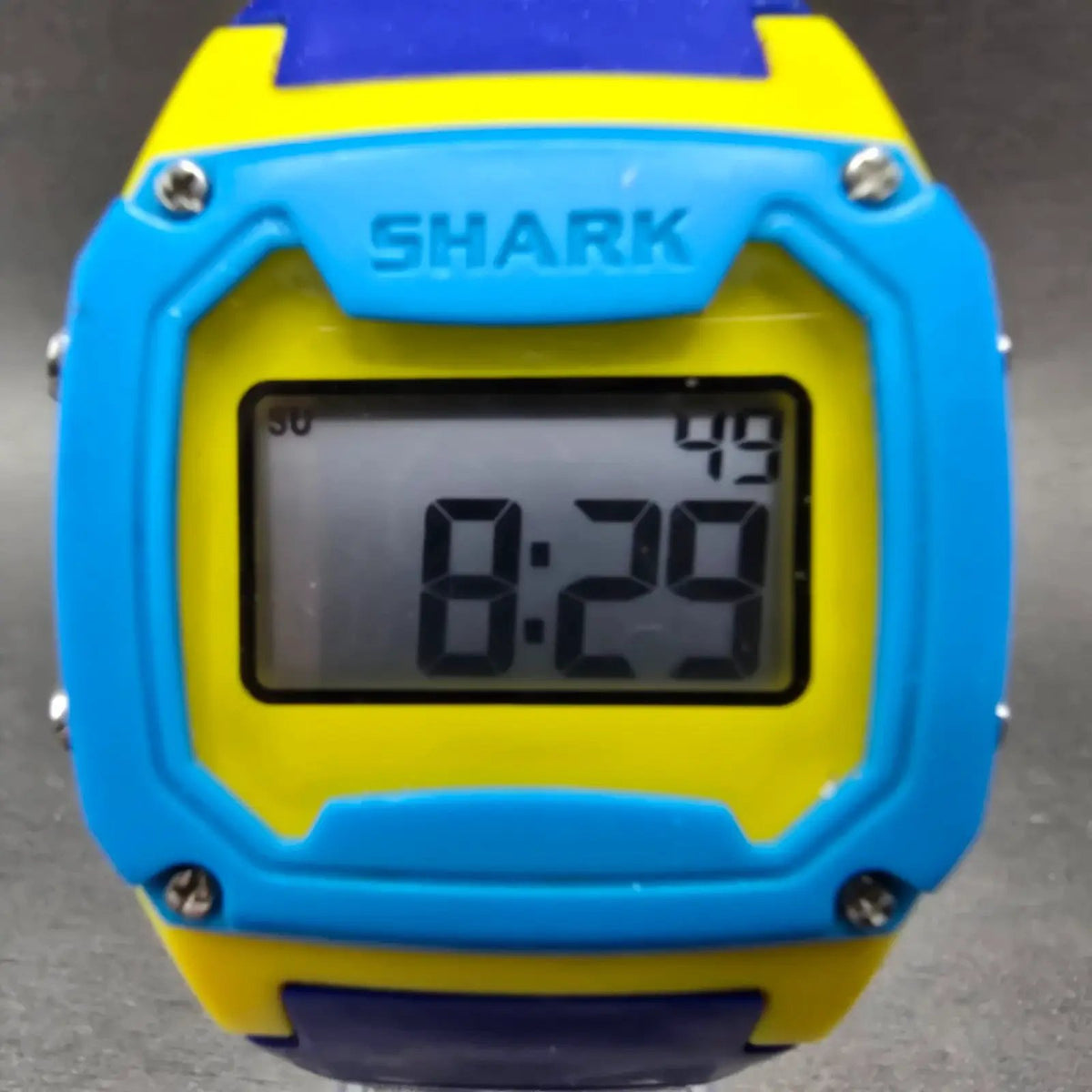Freestyle Shark Classic Watch Men 38mm Yellow Blue Alarm Chronograph New Battery1
