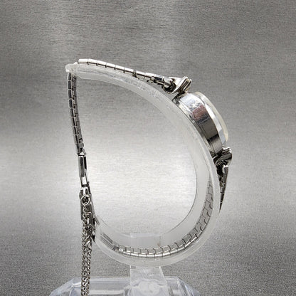 Seiko Solar Watch Women 13mm Silver Dial Silver Tone Manual 107980 Runs8