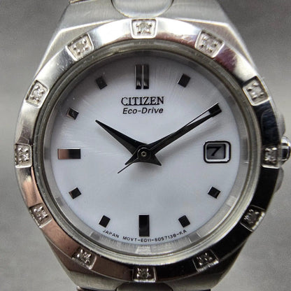Citizen Eco-Drive Watch Women 25mm White Dial Silver Tone Date E011-S033705 RunP1