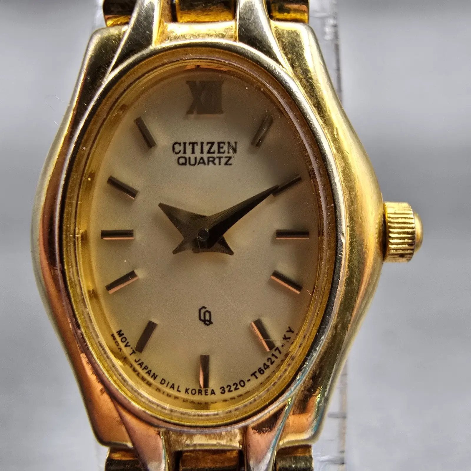Citizen CQ Watch Women 17mm Gold Dial Gold Tone Oval 3220-848667 New Battery VTG1