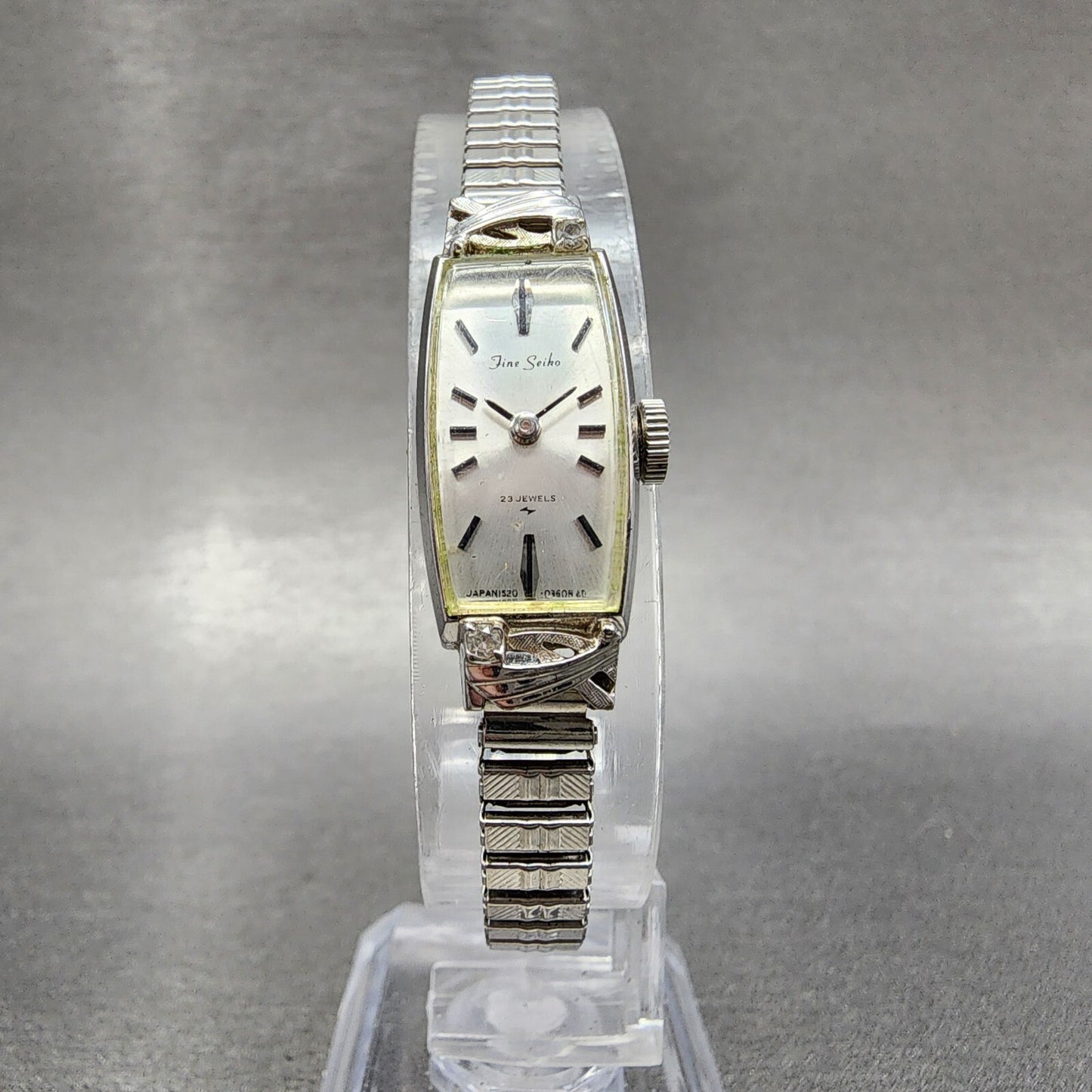 Seiko Fine Seiko Watch Women 12mm Silver Dial Silver Tone Manual 15203370 Runs5