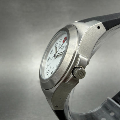 Victorinox Swiss Army Excursion Watch Women 30mm White Dial Silver Tone New Batt2