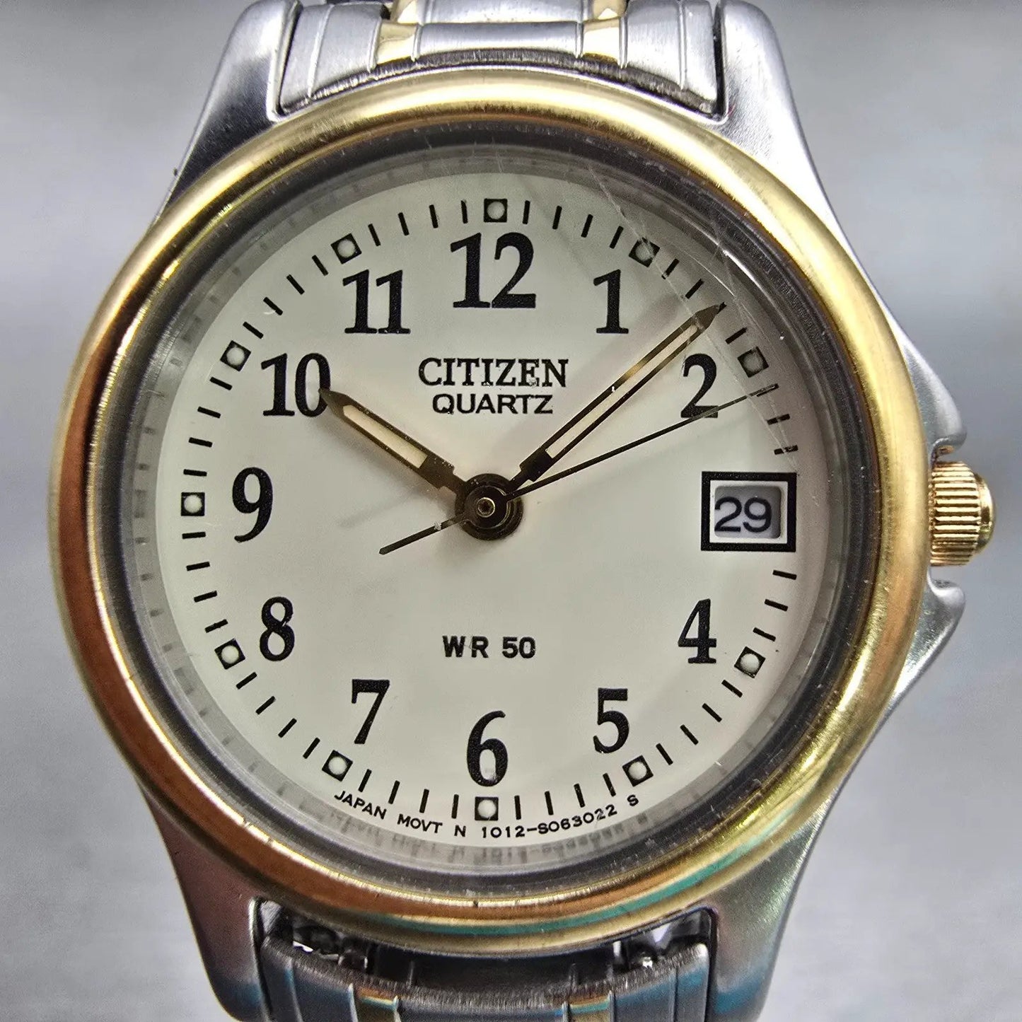 Citizen Watch Women 24mm Ivory Dial Two Tone Date Round 1012-S038375 New Batt LD1