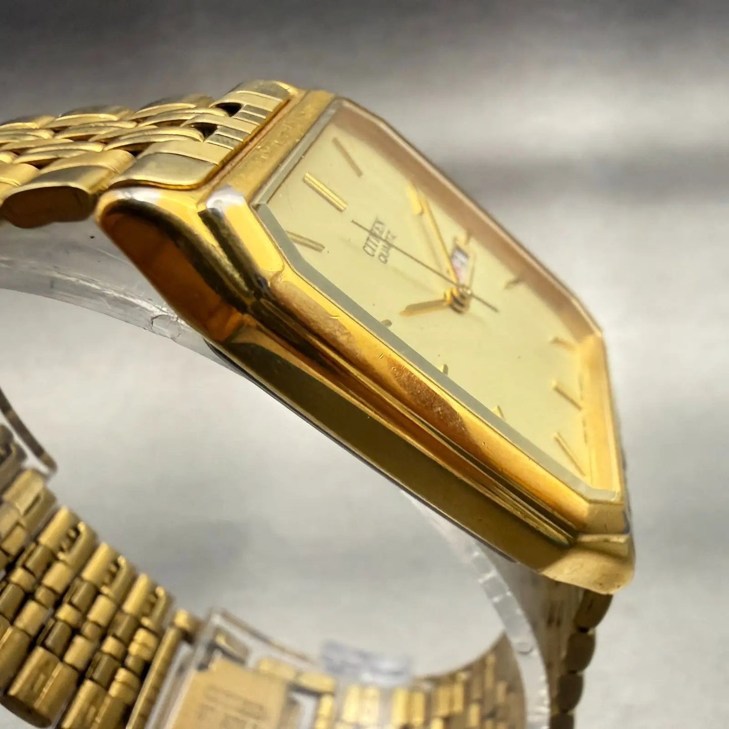 Citizen Watch Men 27mm Champagne Dial Gold Daydate Rectangle 1000-S63863 NewBatt3