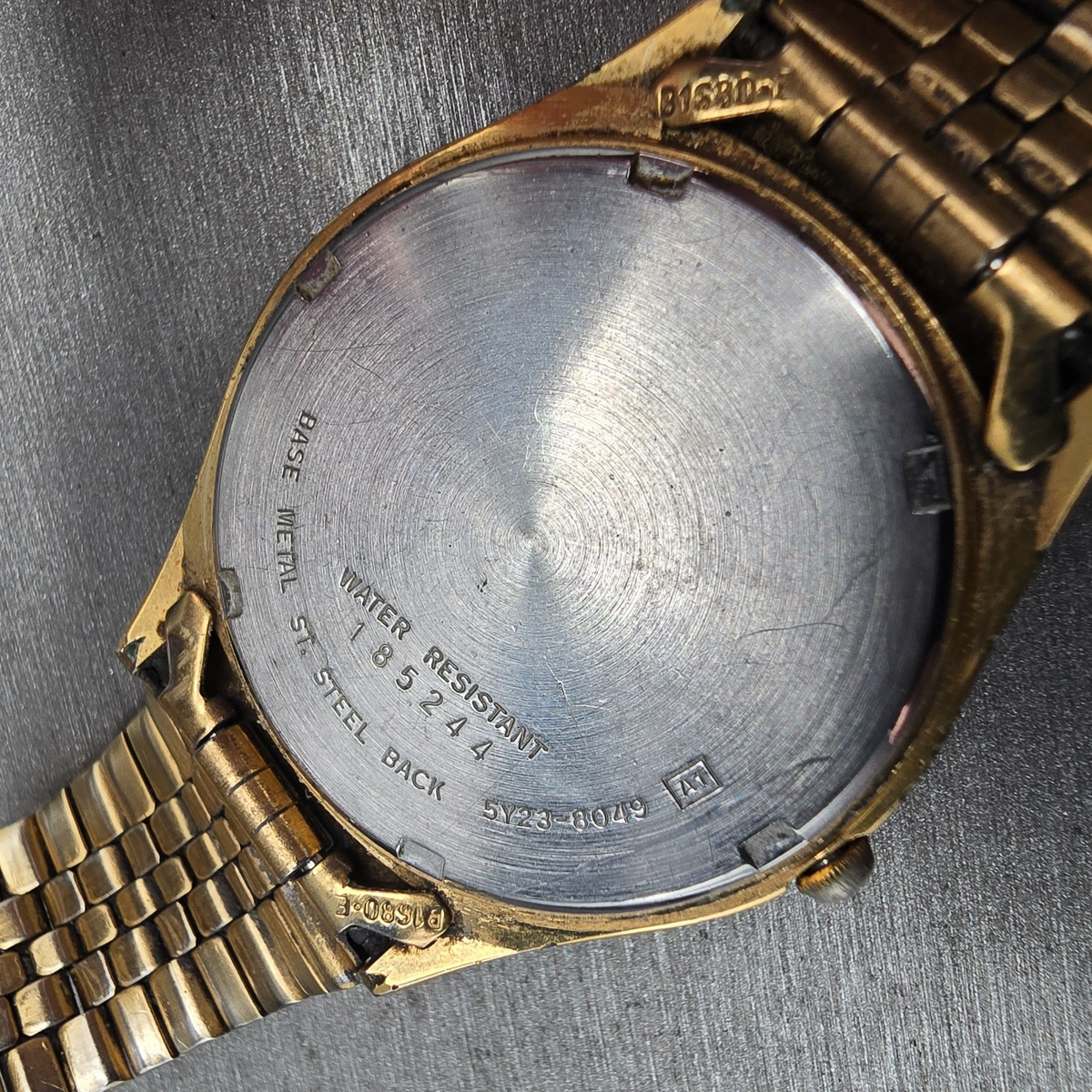 Seiko SQ Watch Men 34mm Gold Dial Gold Tone Daydate Round 5Y23-8049 New Batt JP110