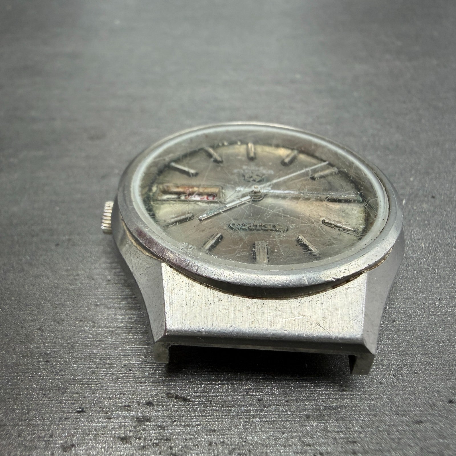 Seiko SQ Watch Men 36mm Silver Dial Silver Tone Daydate Round 0903-7019 PARTS5