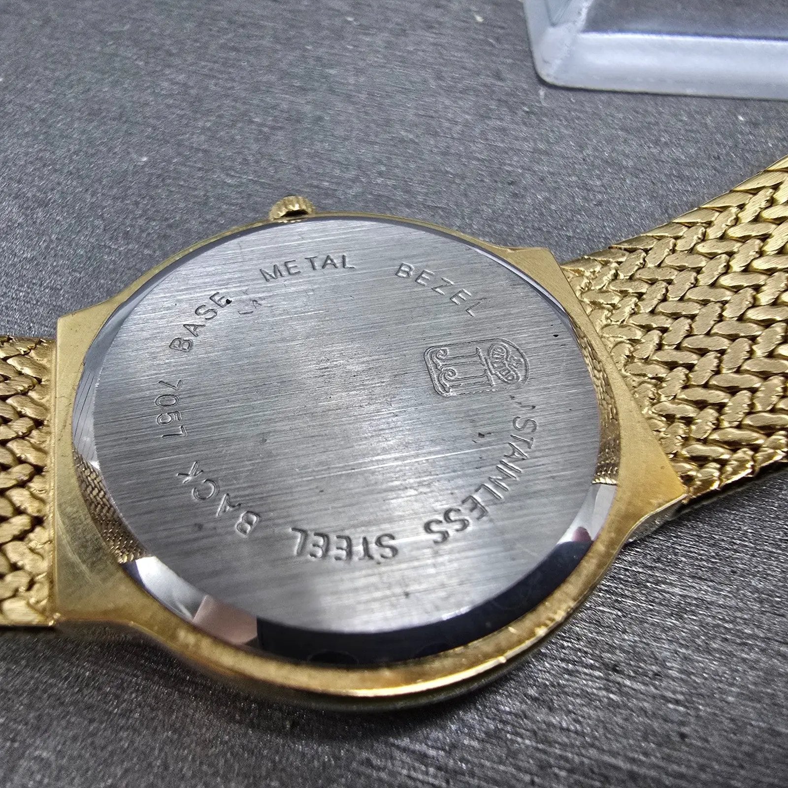 Jules Jurgenson Watch Men 32mm Blue Dial Gold Tone Mesh Band New Battery10