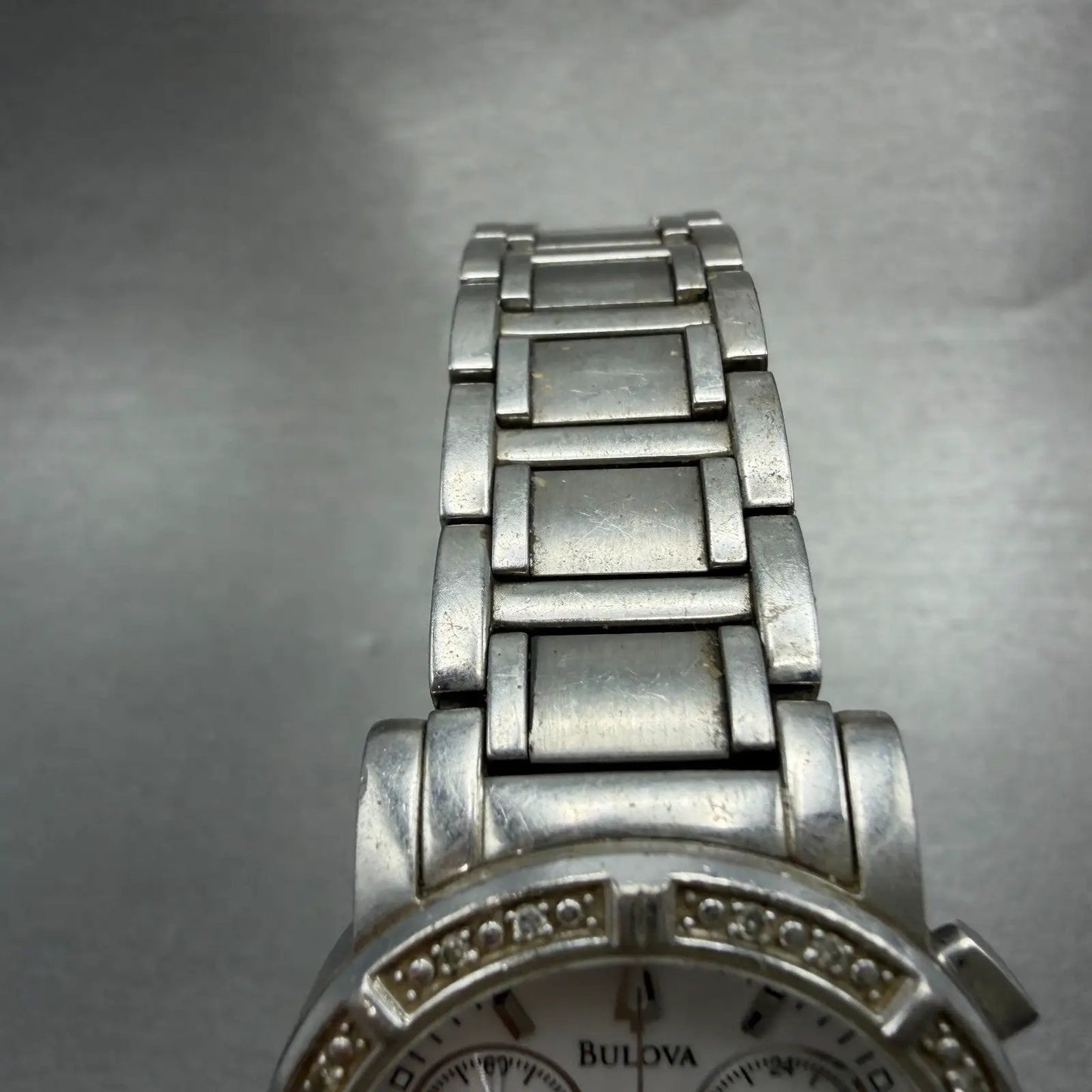 Bulova Chronograph Watch Women 30mm White Dial Silver Tone Date 96R19 New BattVE4