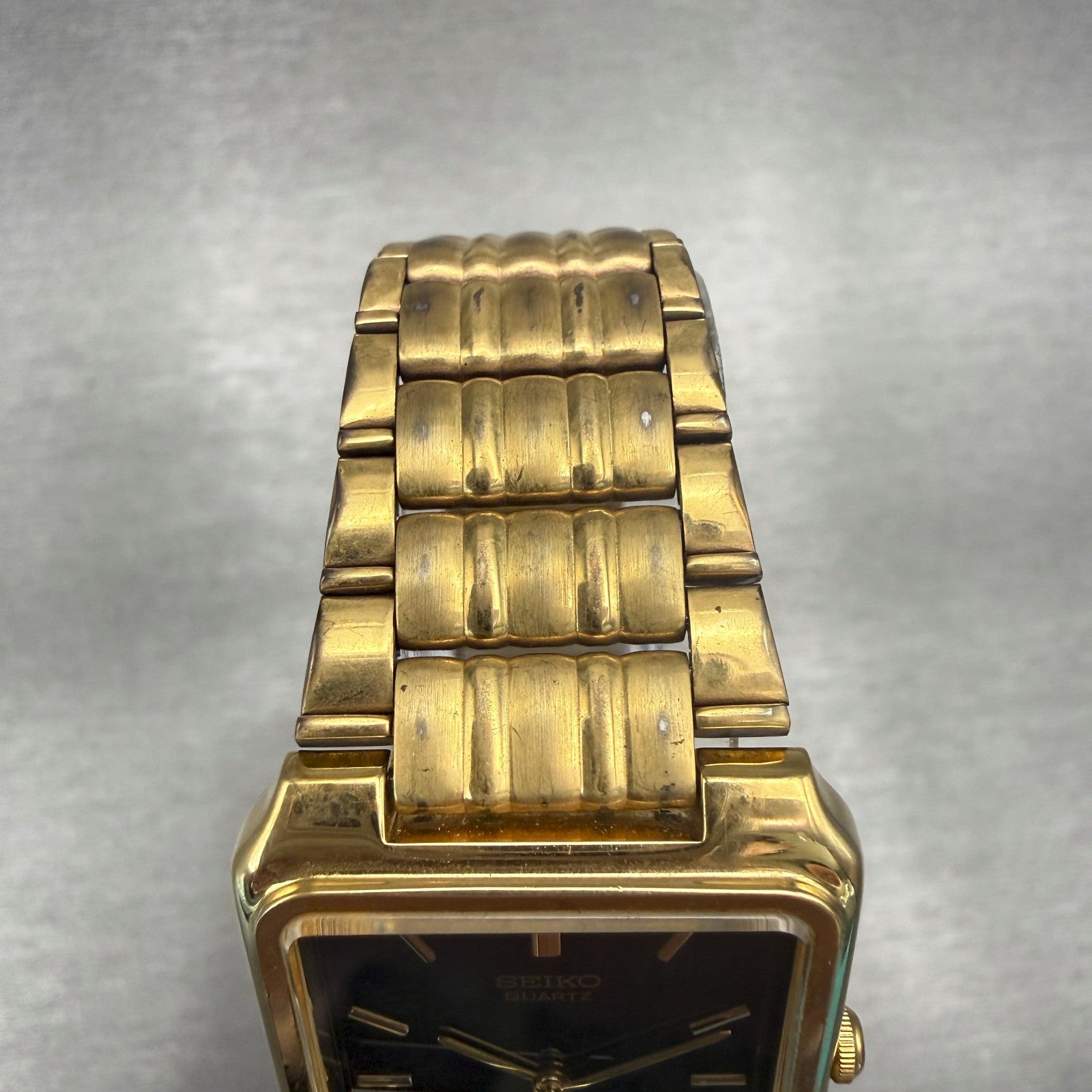 Seiko SX Watch Men 26mm Black Dial Gold Tone Rectangle V701-5J00 New Battery4