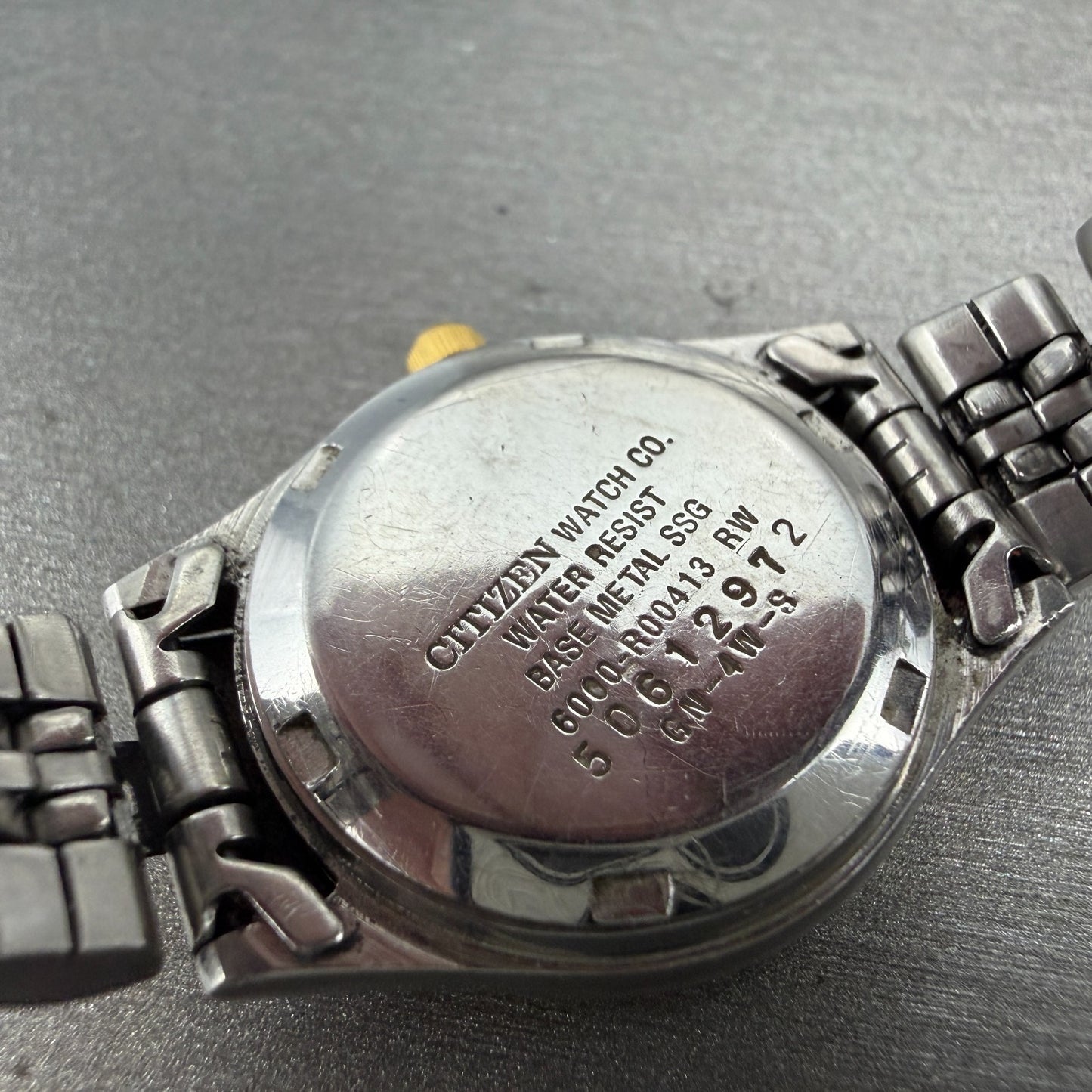 Citizen CQ Watch Women 25mm Silver Dial Two Tone Daydate 6000-R00413 New Batt AB9