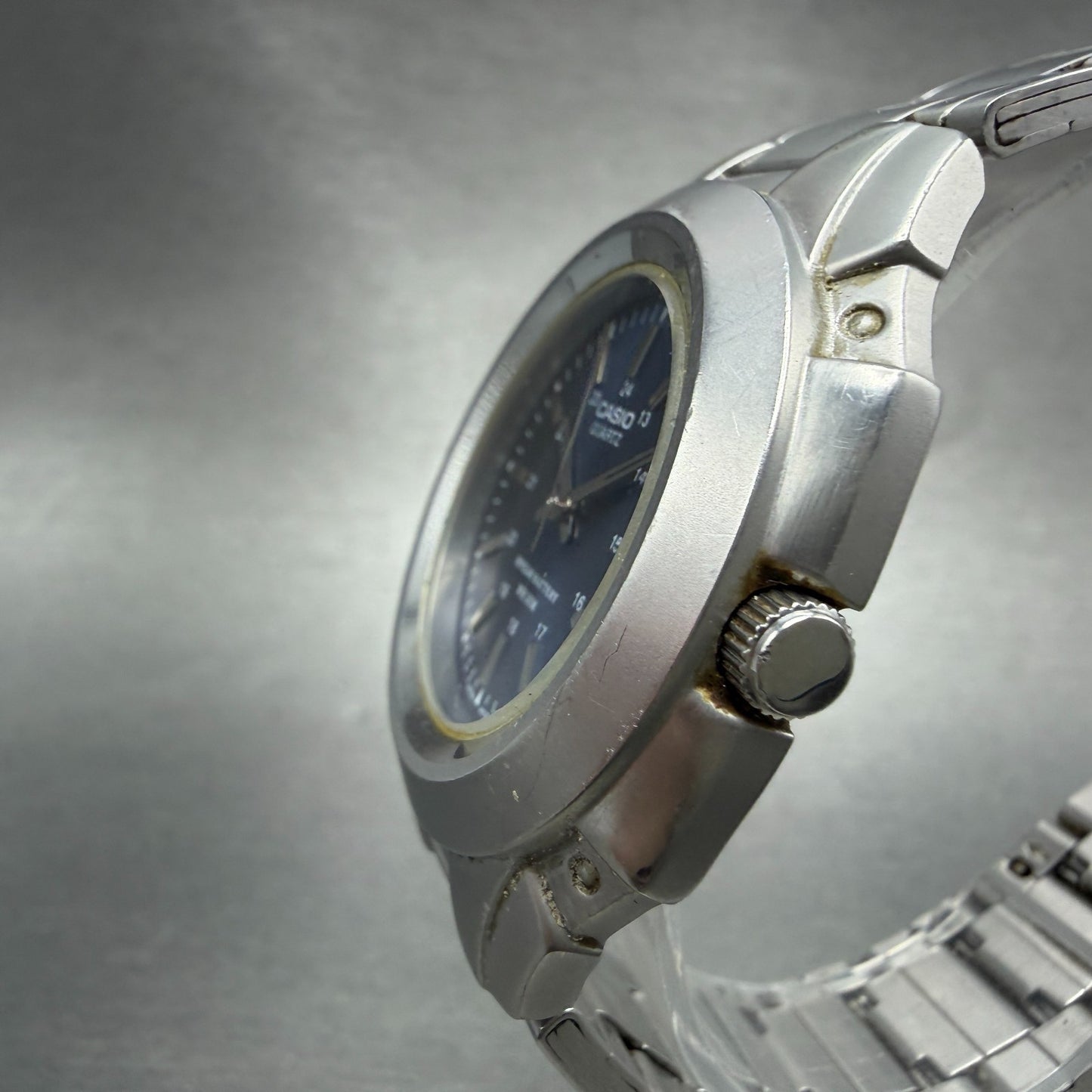 Casio MTP-3050 Watch Men 41mm Blue Dial Silver Tone Date Round New Battery MHY2