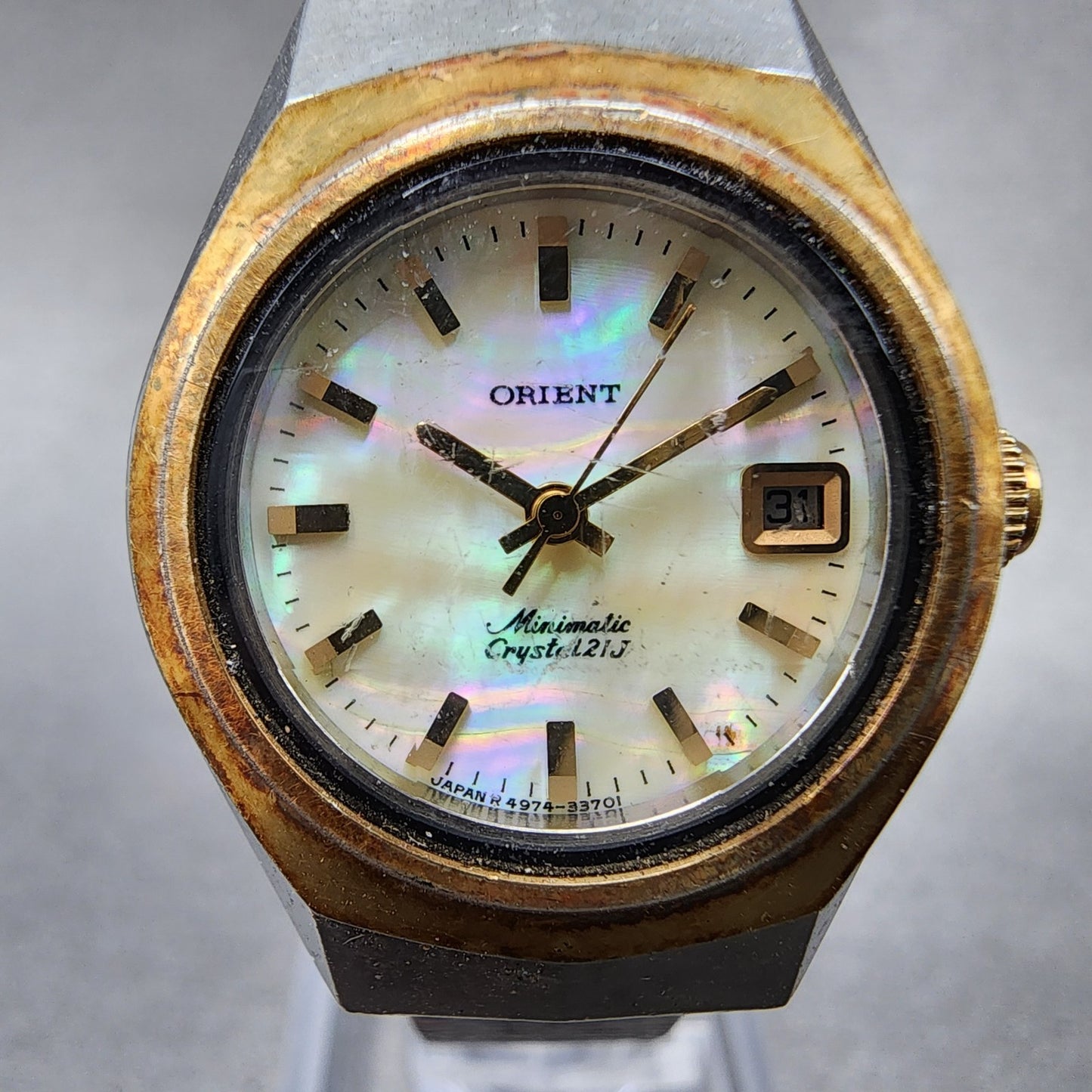 Orient Minimatic Watch Women 25mm MOP Dial Two Tone Date 49733701 Runs1