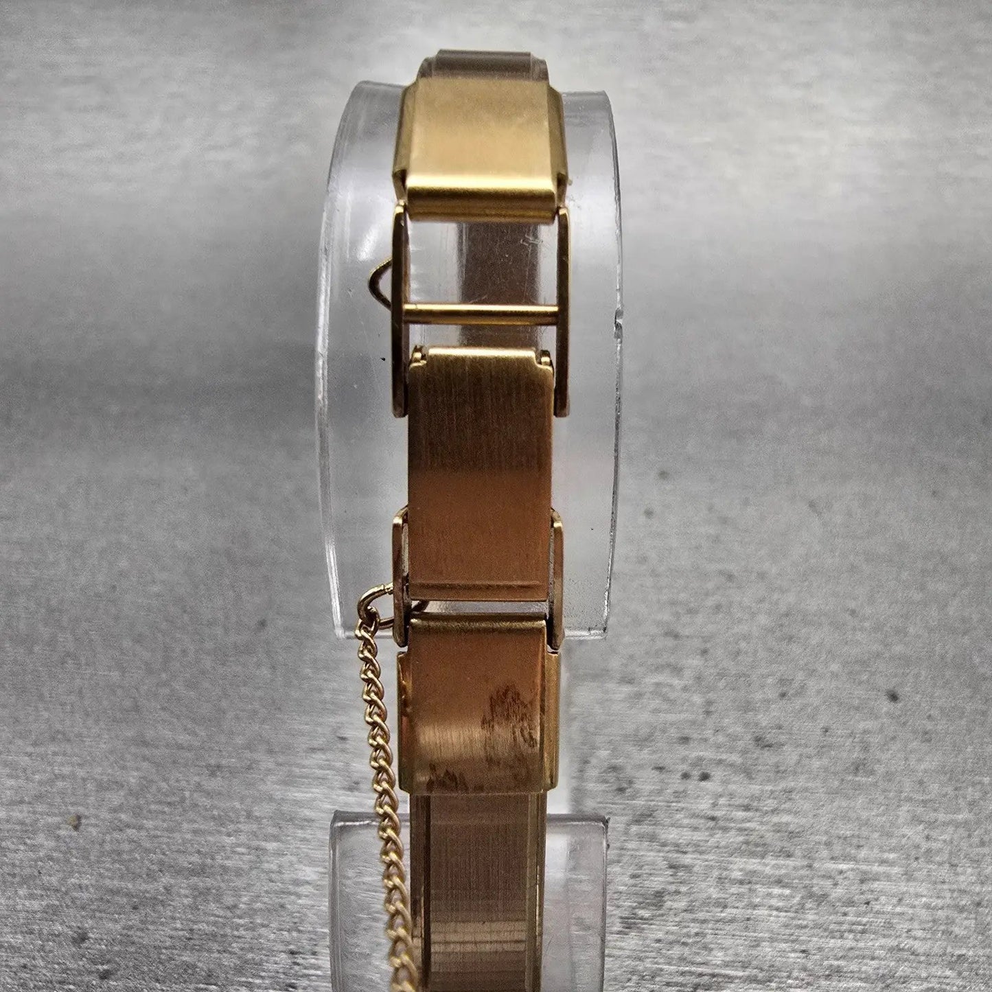 Seiko Tank Watch Women 13mm Gold Dial Gold Tone Rectangle 2E20-5139 New Battery7