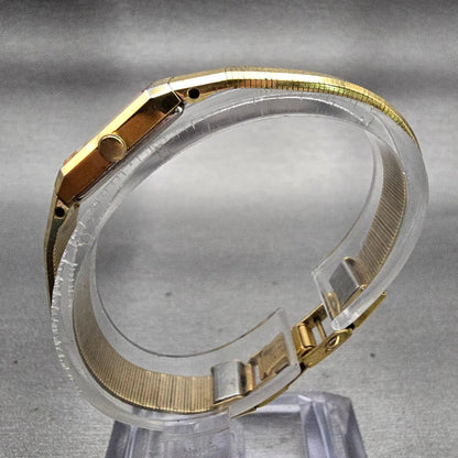 Seiko Watch Women 12mm Gold Dial Gold Tone Rectangle 2E20-6259 New Battery VTG6