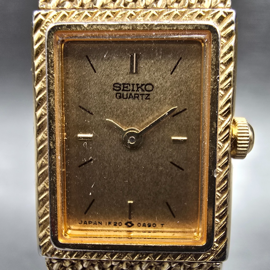 Seiko Watch Women 14mm Gold Dial Gold Tone Rectangle 1E20-5A59 New Battery1