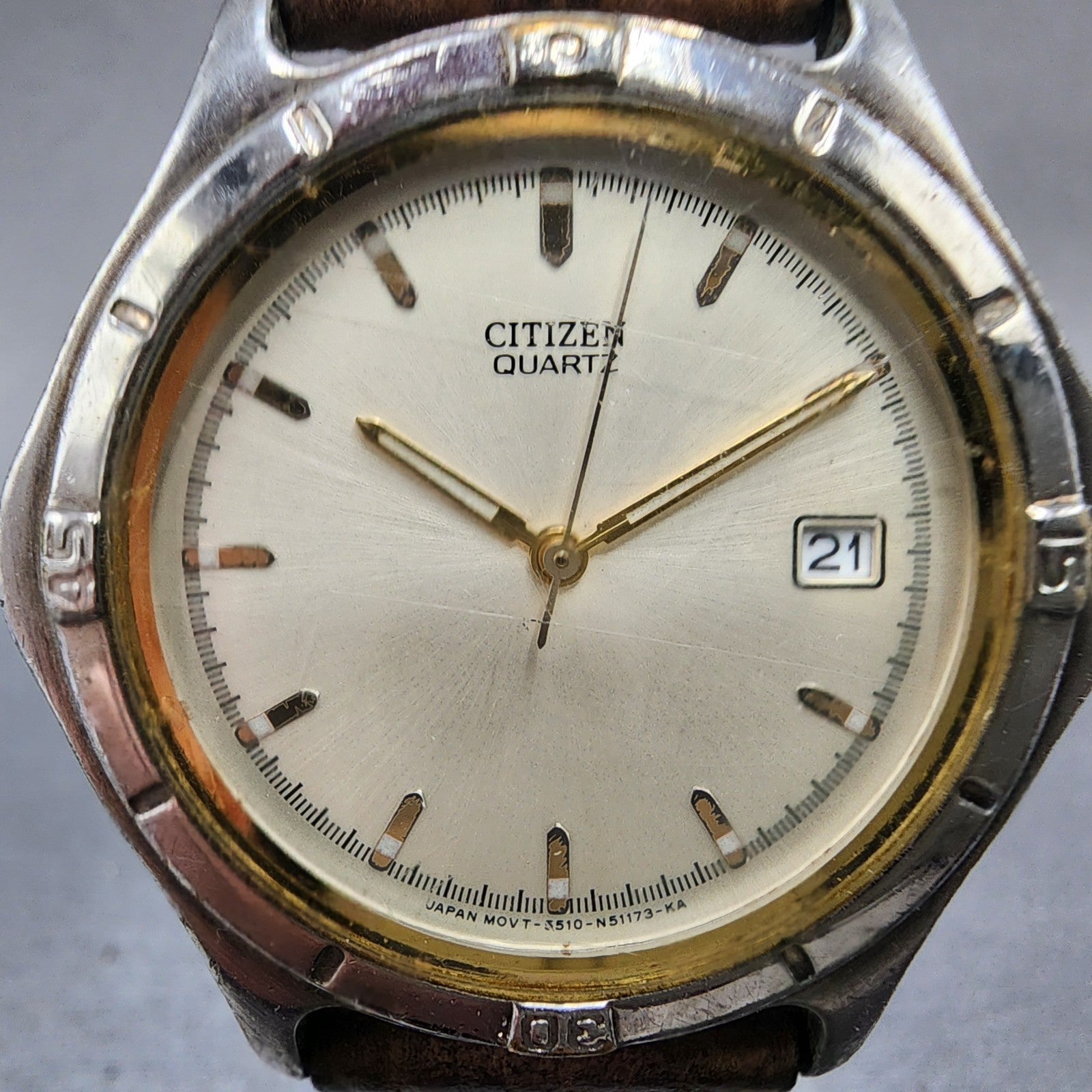 Citizen Watch Men 35mm Champagne Dial Two Tone Date 5510S54678 VTG PARTS2