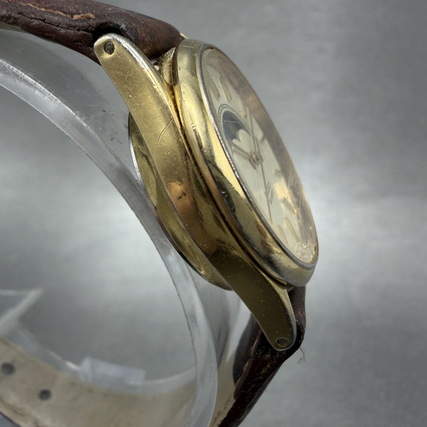 Seiko Moonphase Watch Women 24mm Champa Dial Gold Tone 2A240048 New Battery VTG3