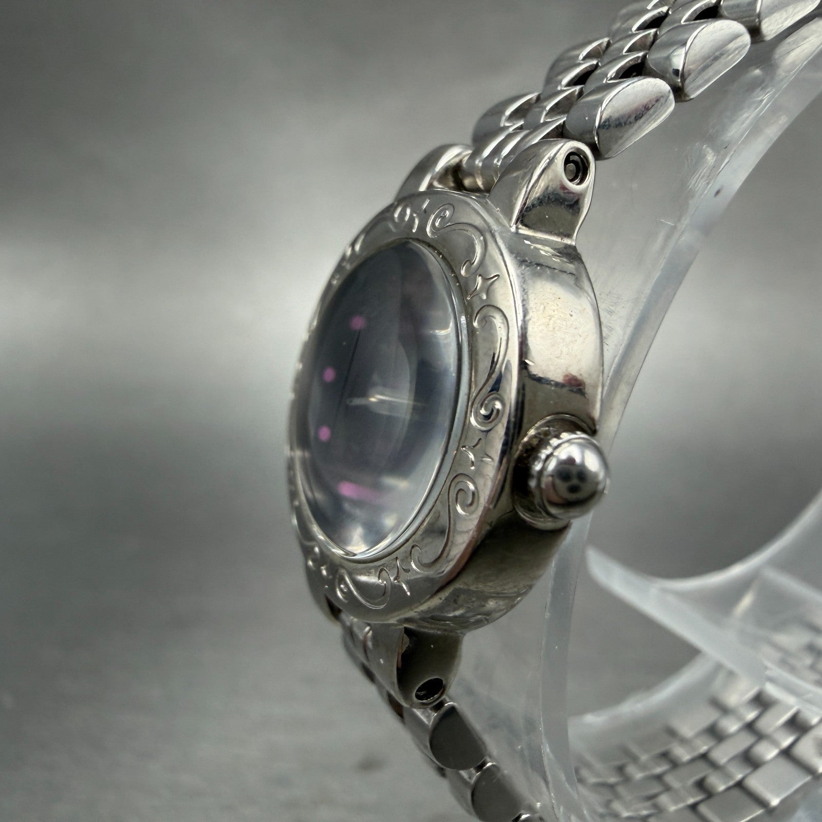 Seiko Pinky Girls Watch Women 20mm Black Dial Silver Tone Round 1N01-0NG0 Newbat2