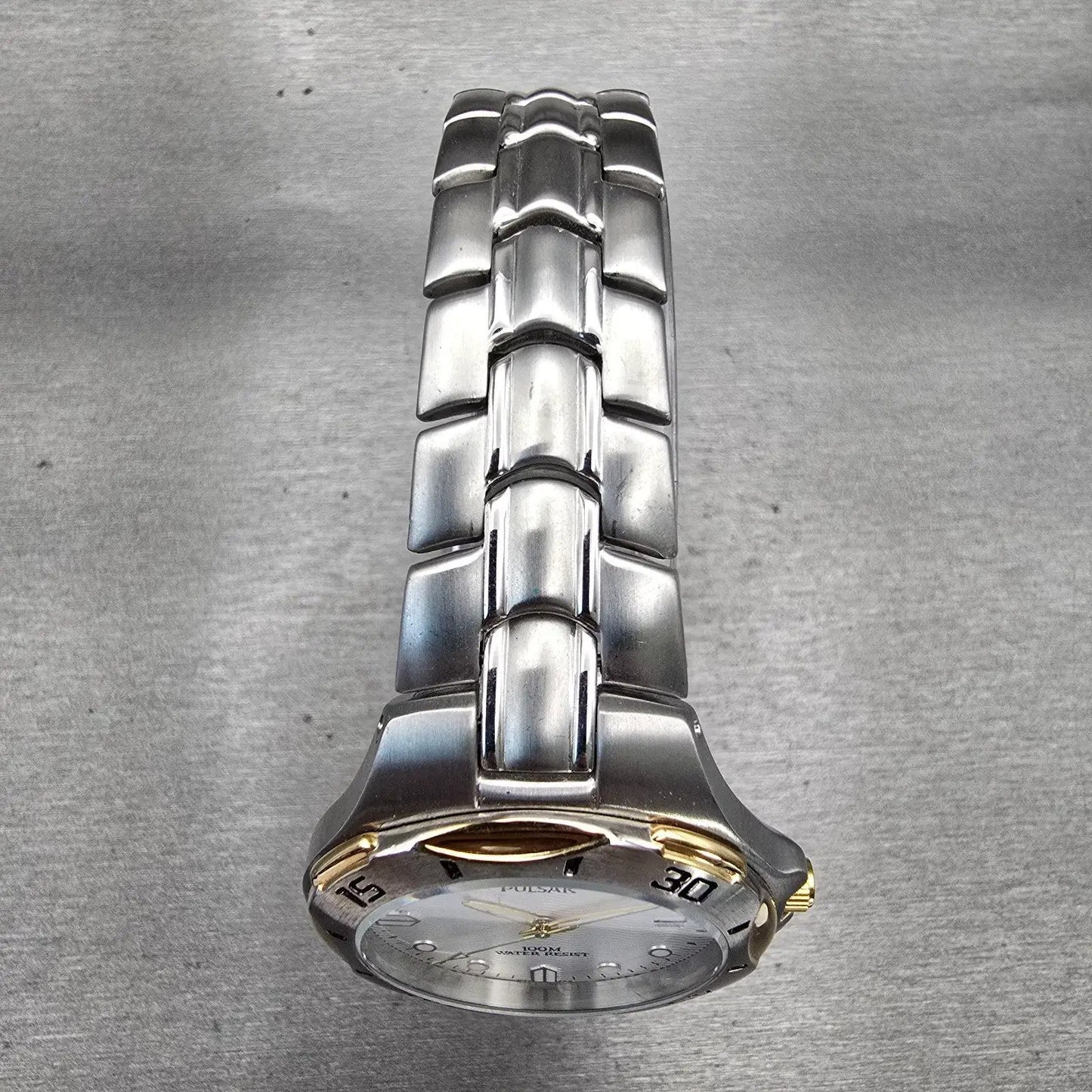 Seiko Pulsar Watch Men 39mm Silver Dial Two Tone Date Round VX42-X019 New Batt4