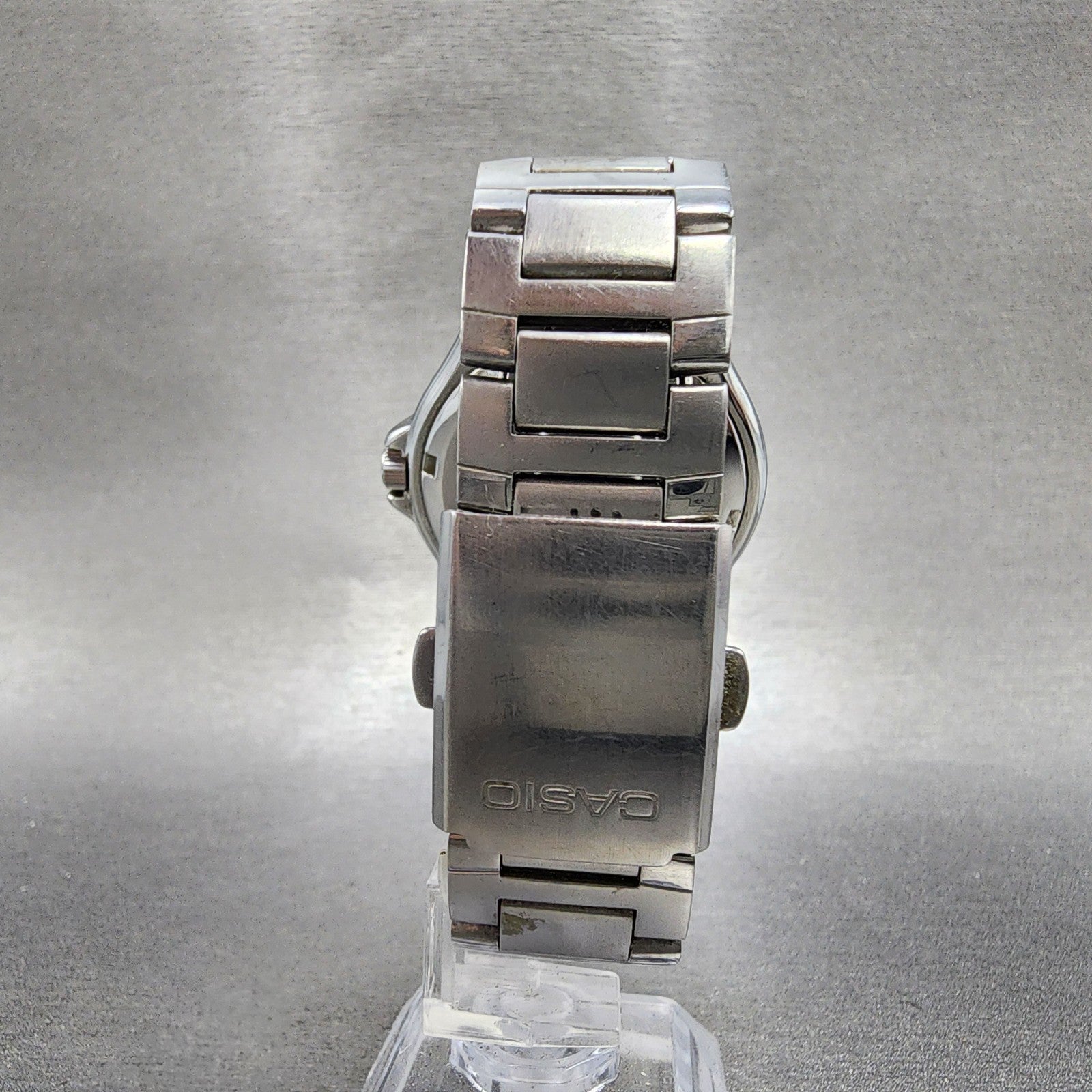 Casio Watch Men 38mm Blue Dial Silver Tone Daydate MTP1228D New Battery7