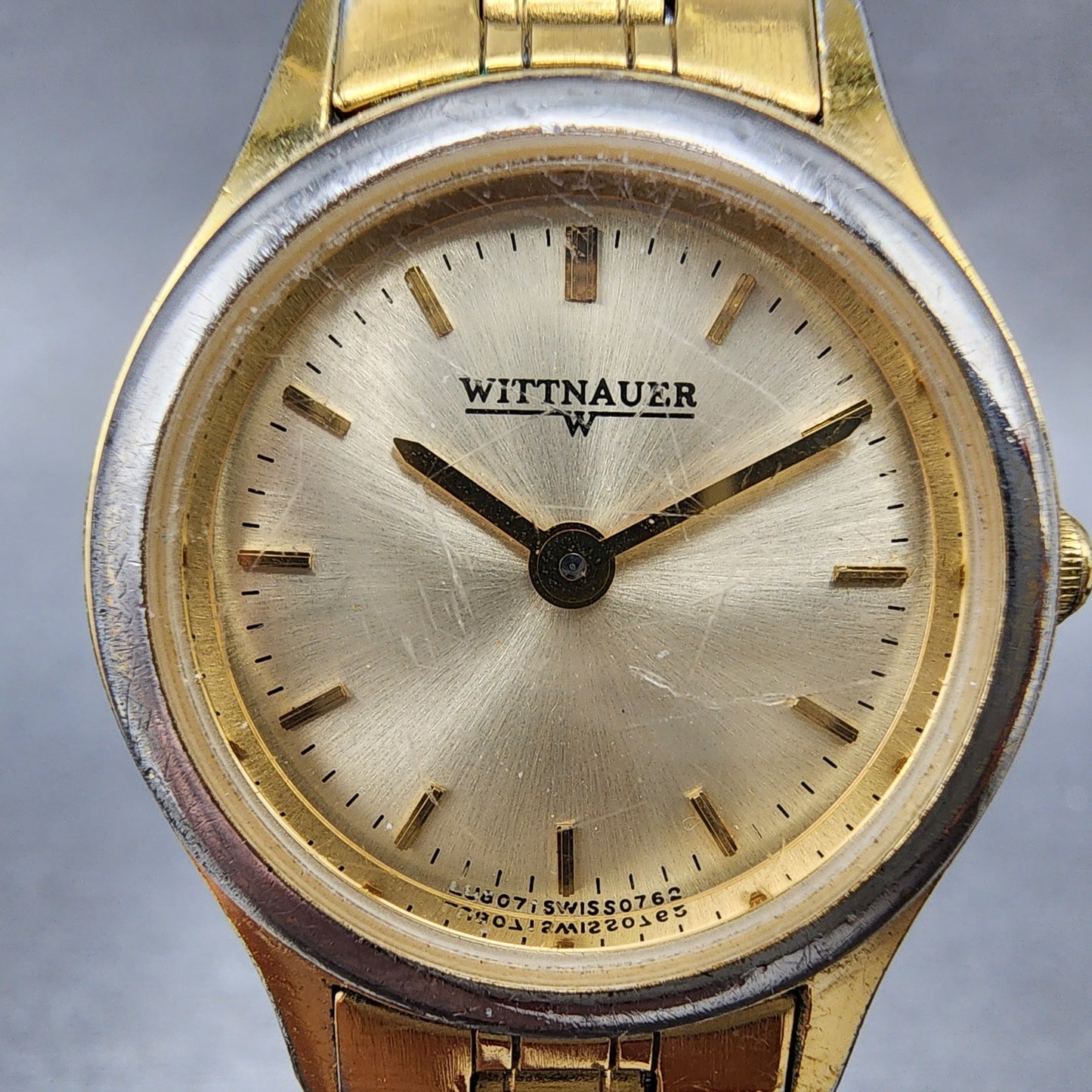 Wittnauer Watch Women 24mm Champagne Dial Gold Tone Round 8071 0762 New Battery1