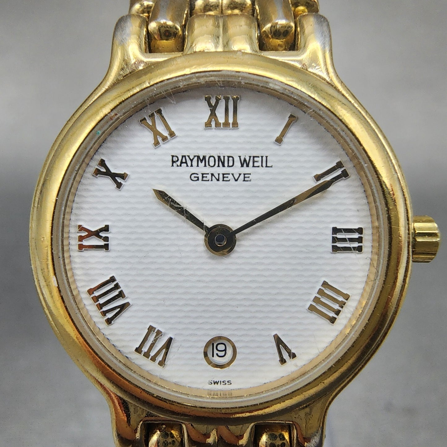 Raymond Weil Watch Women 24mm White Dial Gold Plated Date 9946 PARTS2