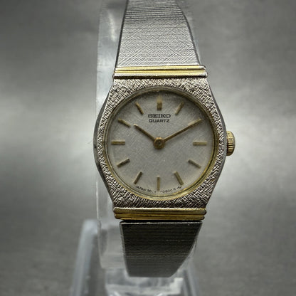 Seiko Watch Women 16mm Silver Dial Two Tone Round 2C20-0259 New Battery0