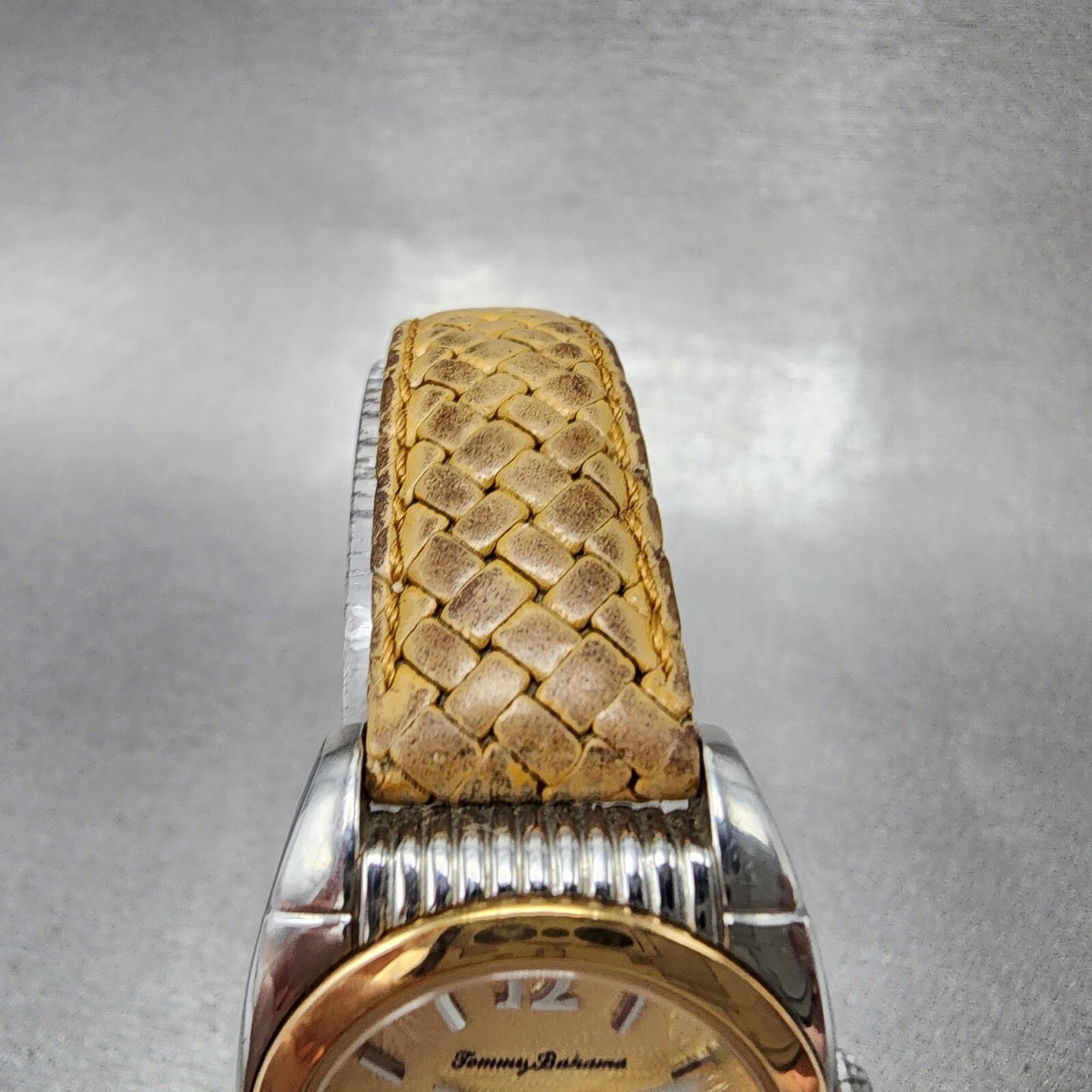 Tommy Bahama Watch Women 25mm Cream Dial Two Tone Round TB2038 New Battery4