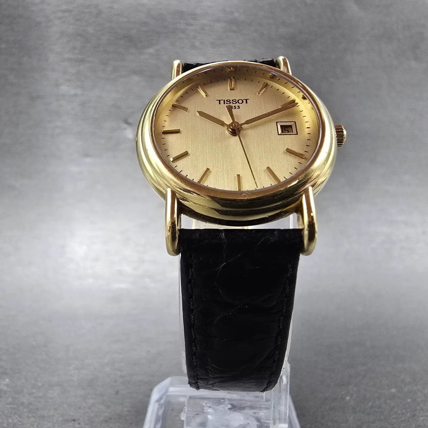 Tissot Carson Watch Women 27mm Gold Dia 18K Gold Case Date T71.3.129.21 New Batt5