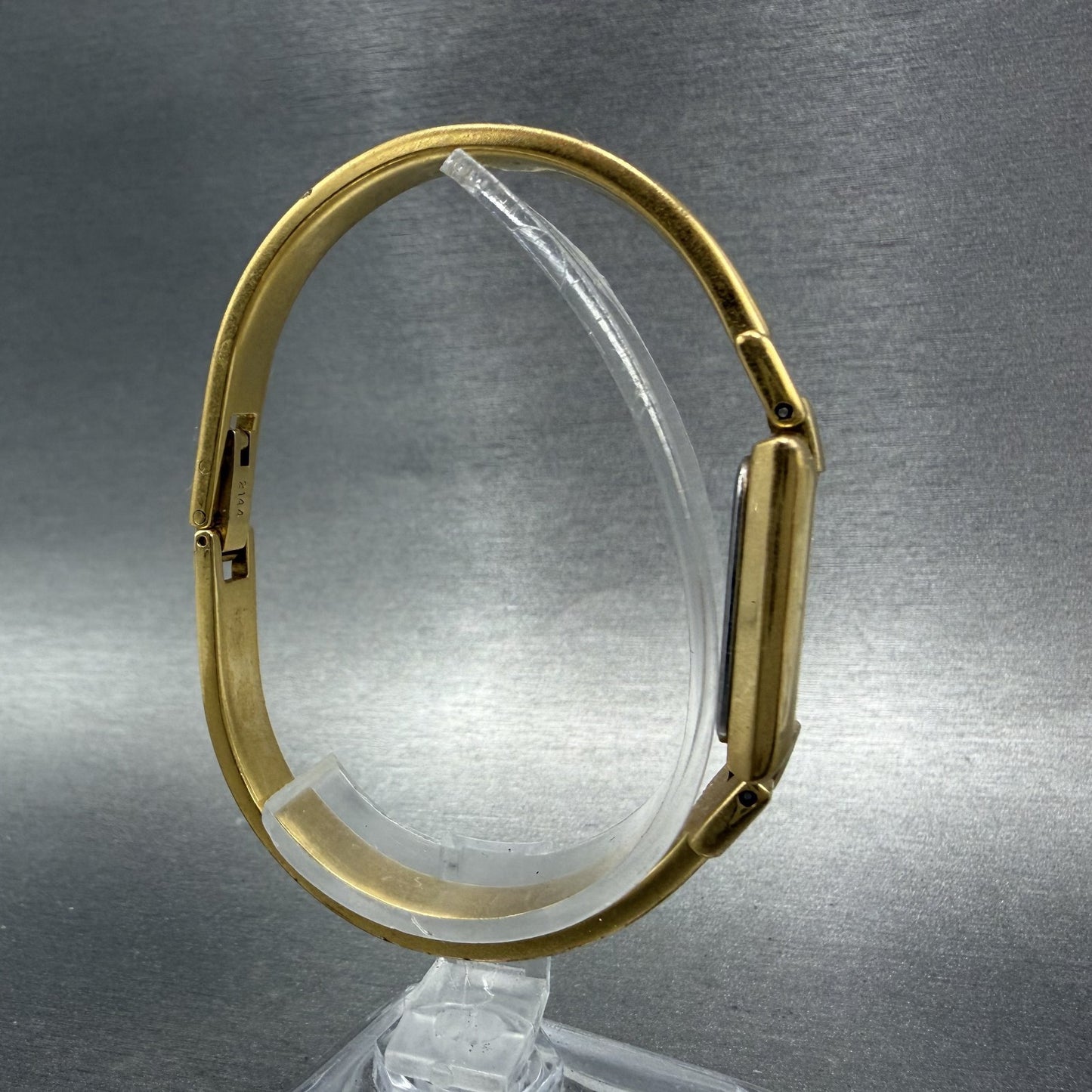 Givenchy Tank Watch Women 17mm Gold Dial Gold Tone Rectangle New Battery8