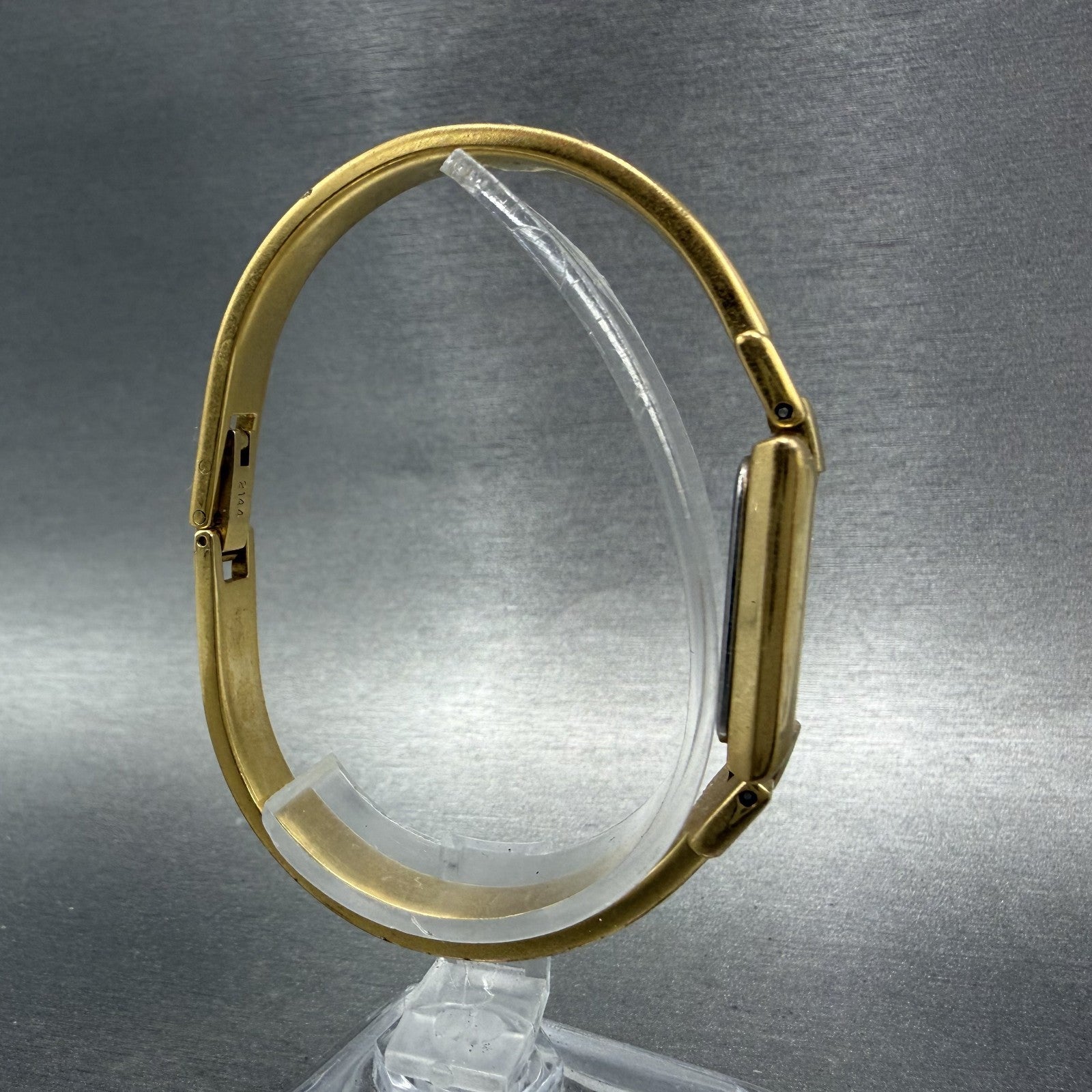 Givenchy Tank Watch Women 17mm Gold Dial Gold Tone Rectangle New Battery8