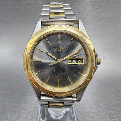 Seiko Watch Men 36mm Gray Dial Two Tone Daydate Round 7N43-8A09 New Battery B123