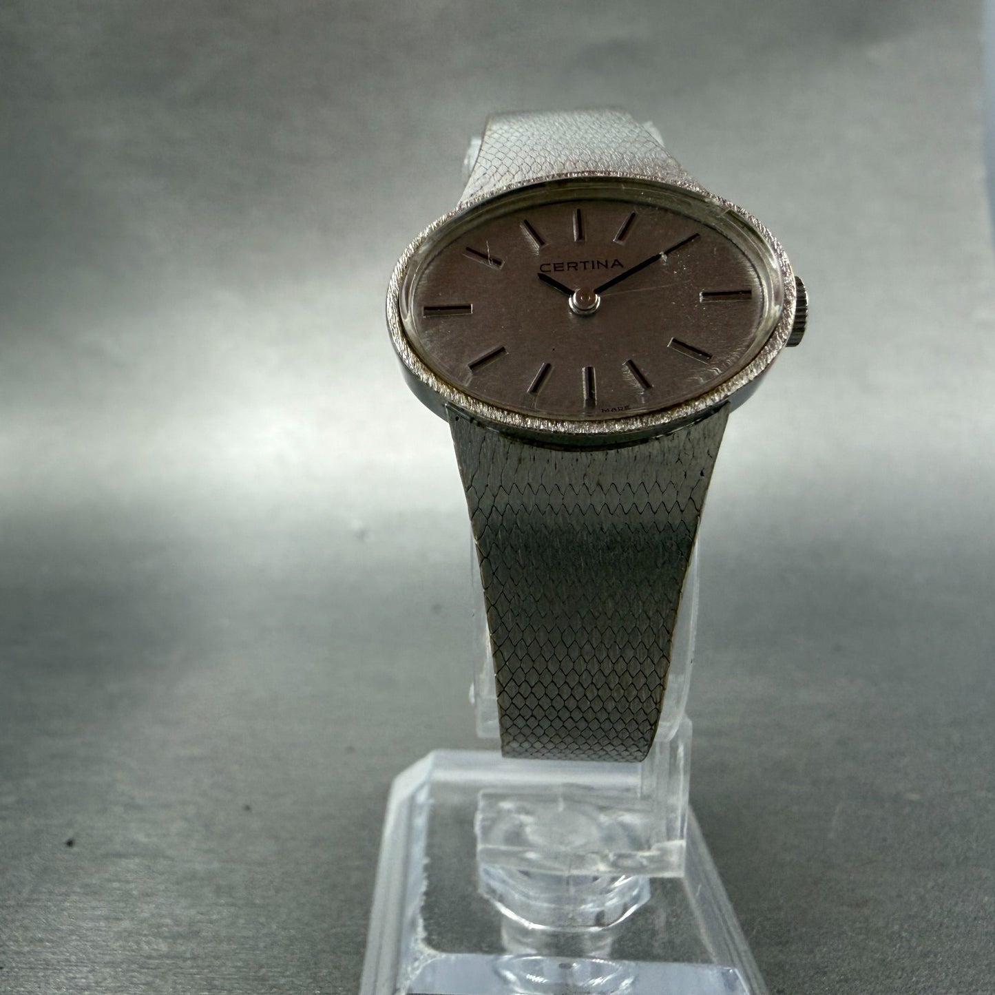 Certina Watch Women 25mm Silver Dial Silver Tone Manaul Wind Oval Runs VTG5