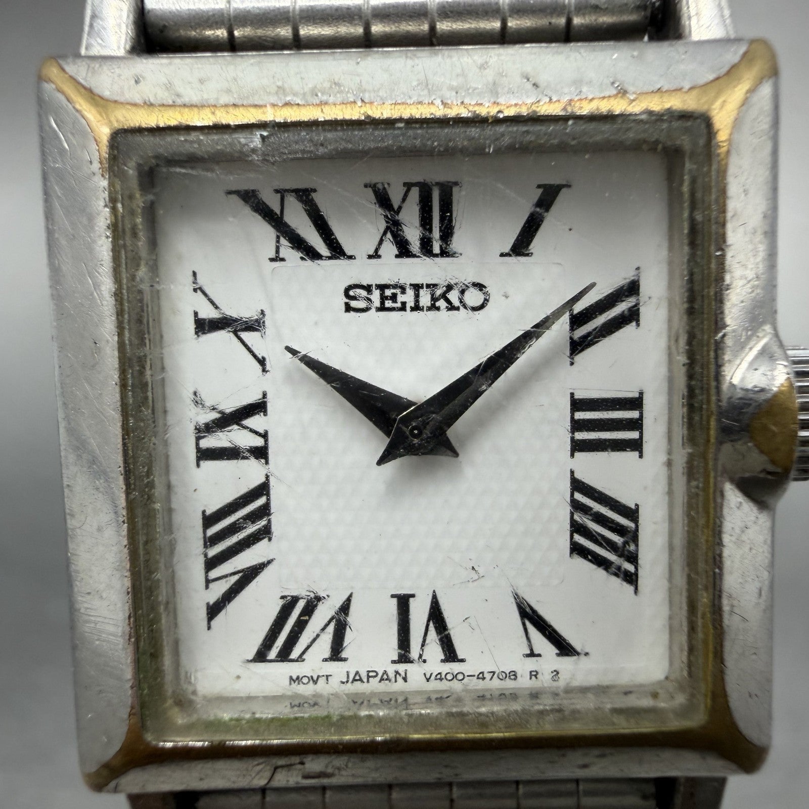 Seiko Tank Watch Women 20mm White Dial Silver Tone Square V400-6530 New Battery1
