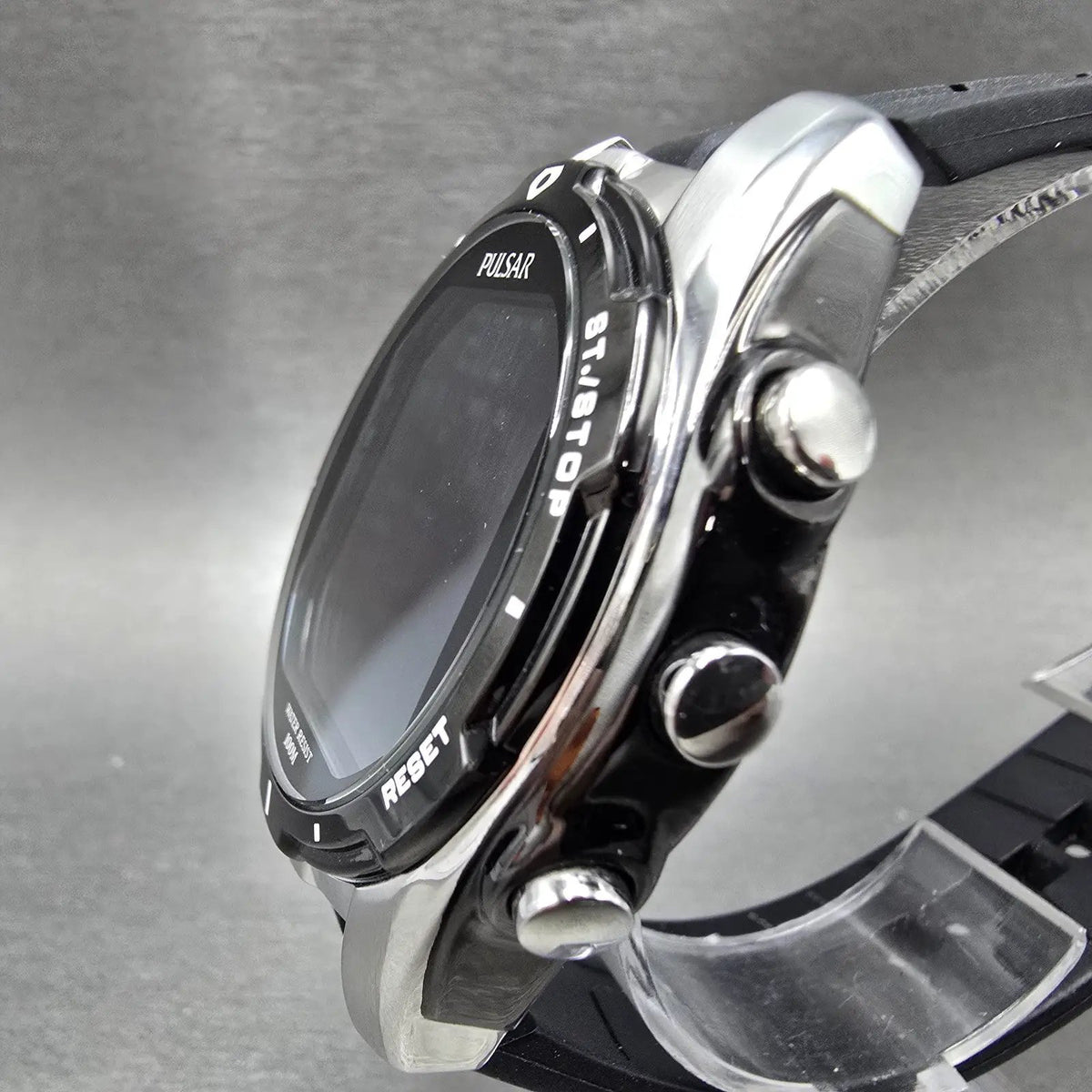 Pulsar Digital Watch Men 45mm Black Dial Two Tone Chrono Alarm W861-X002 NewBatt2