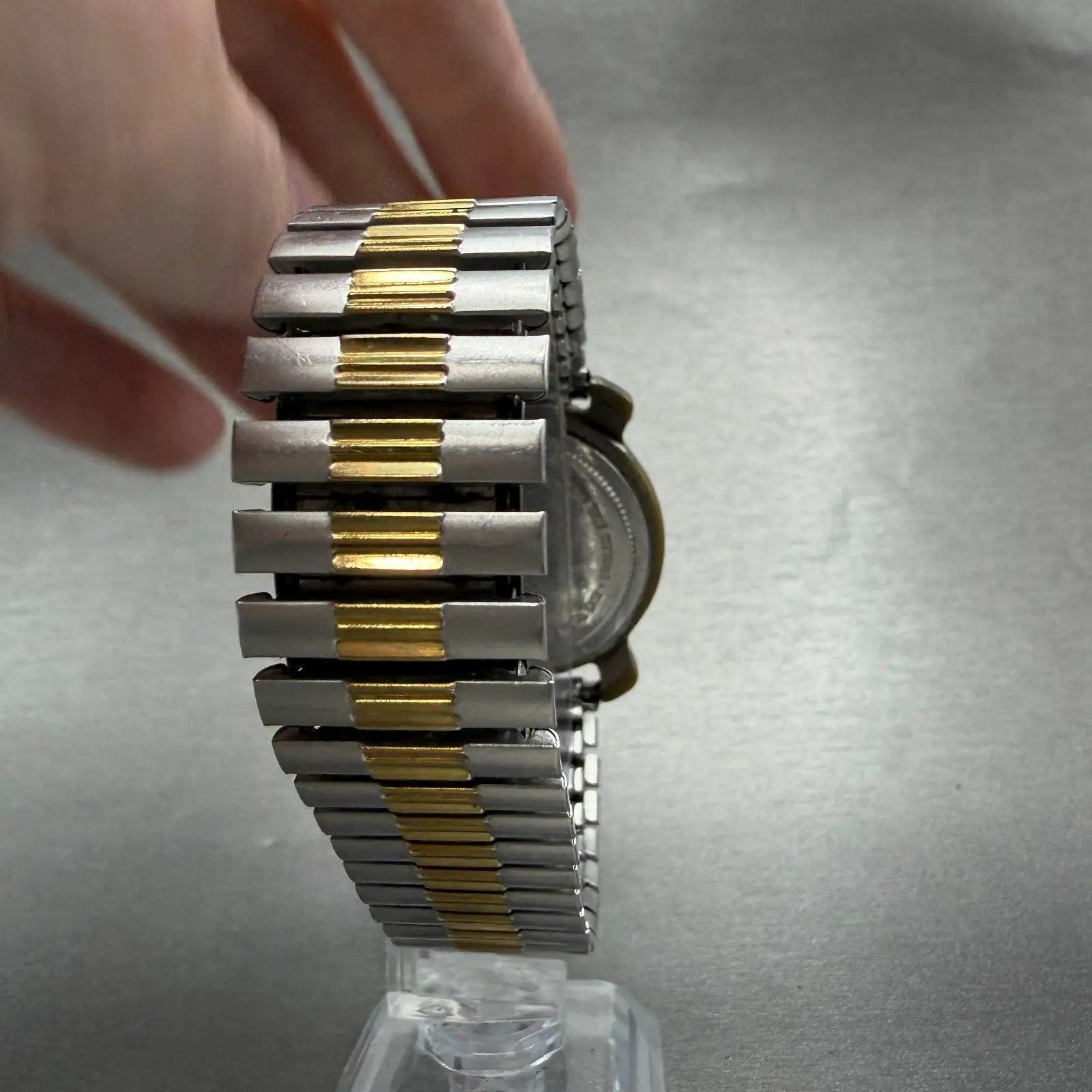 48018759