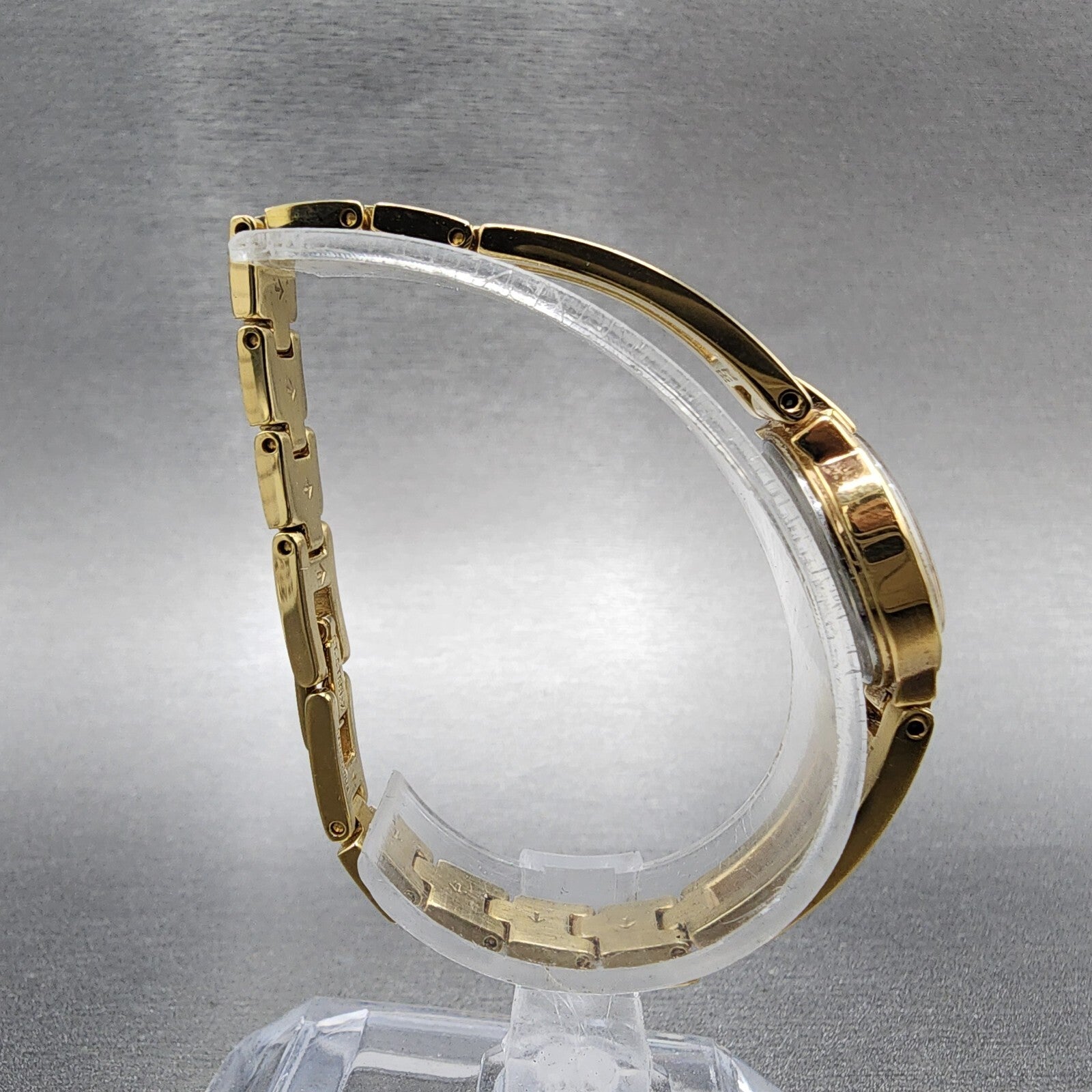 Seiko Watch Women 20mm Black Dial Gold Tone Round 1N000GM0 New Battery8