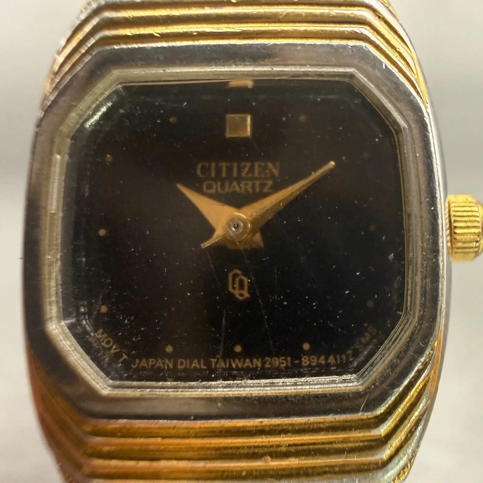 Citizen CQ Watch Women 17mm Black Dial Two Tone Rectangle 2951-890001 New Batt1