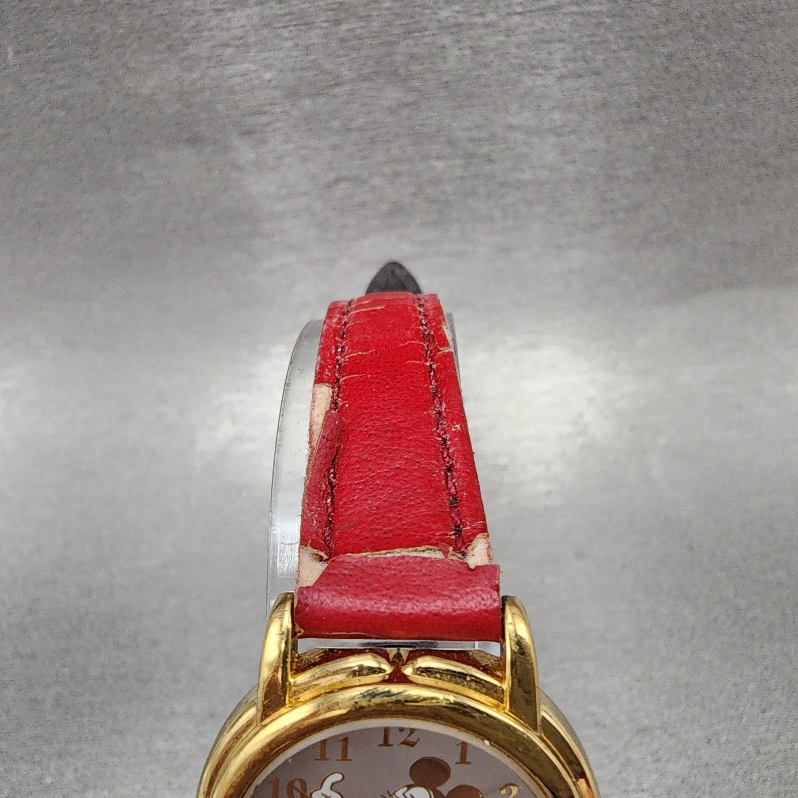 Seiko Alba Minnie Watch Women 26mm Silver Dial Gold Tone V5010170 New Battery4