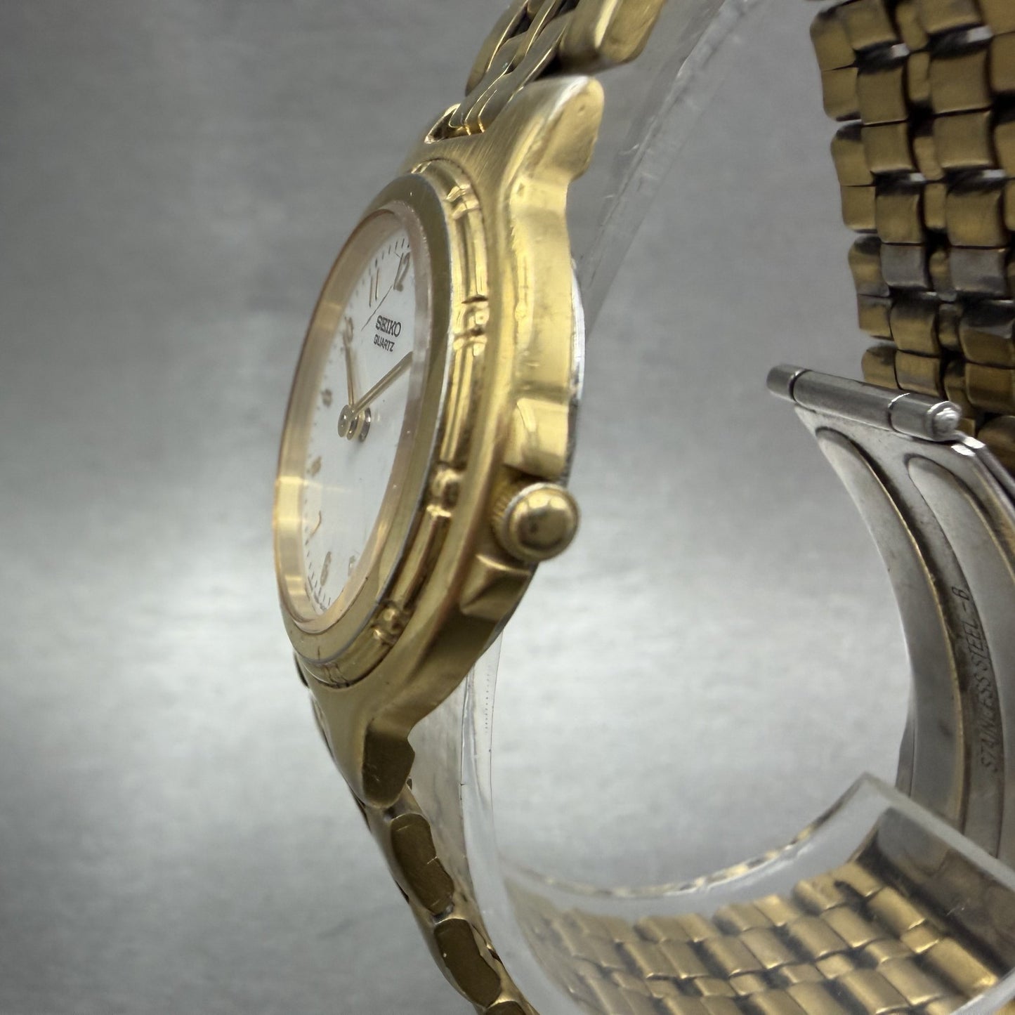 Seiko Watch Women 28mm White Dial Gold Tone Date Round 7N89-6A20 New Battery2