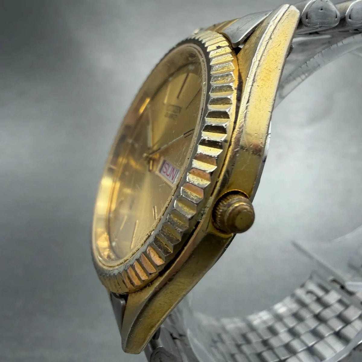 Citizen President Watch Men 35mm Gold Dial Two Tone Daydate CQ New Battery VTG2