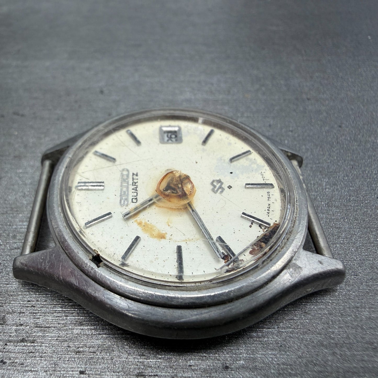 Seiko SQ Watch Men 37mm White Dial Silver Tone Date Round 7546-7009 PARTS4