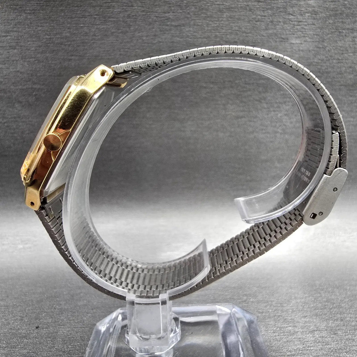 Seiko Lorus Watch Men 29mm Champagne Dial Gold Tone Rectangle Y131-5030 New Batt6