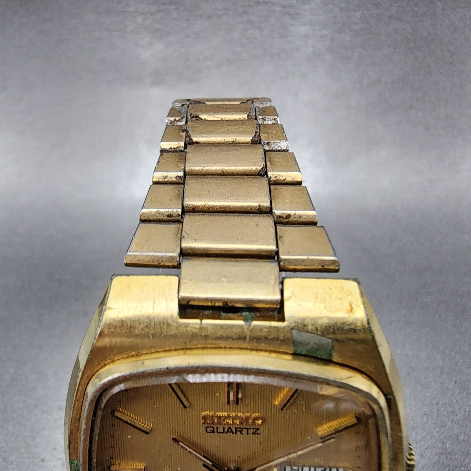 Seiko SQ Watch Men 36mm Gold Dial Gold Tone Rectangle Daydate 43365019 PARTS5