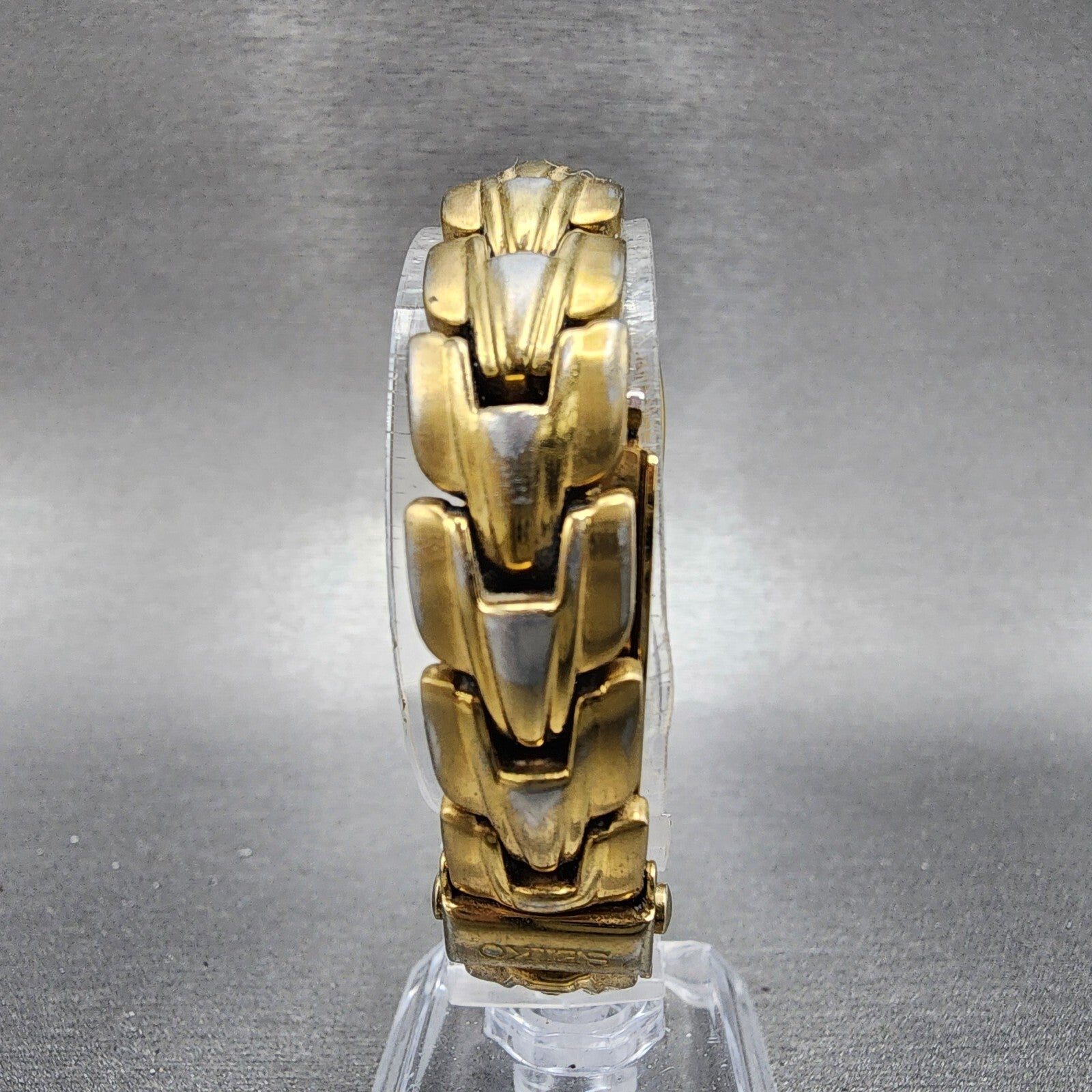 VTG Seiko Watch Women 20mm White Dial Gold Tone Rectangle 4N015100 New Battery7