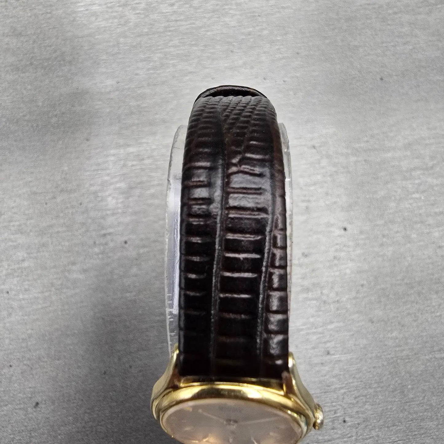 Seiko Watch Women 21mm Gold Dial Gold Tone Round 2C21-0029 New Battery VTG4