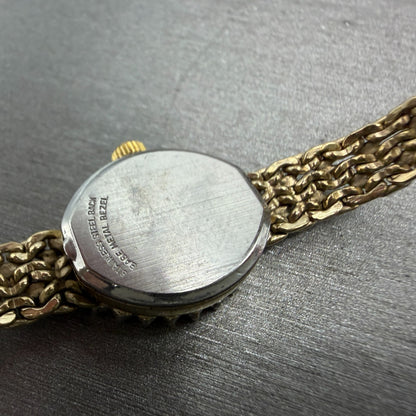 Gruen Watch Women 16mm Gold Dial Gold Tone Oval Diamond Bezel New battery VTG9
