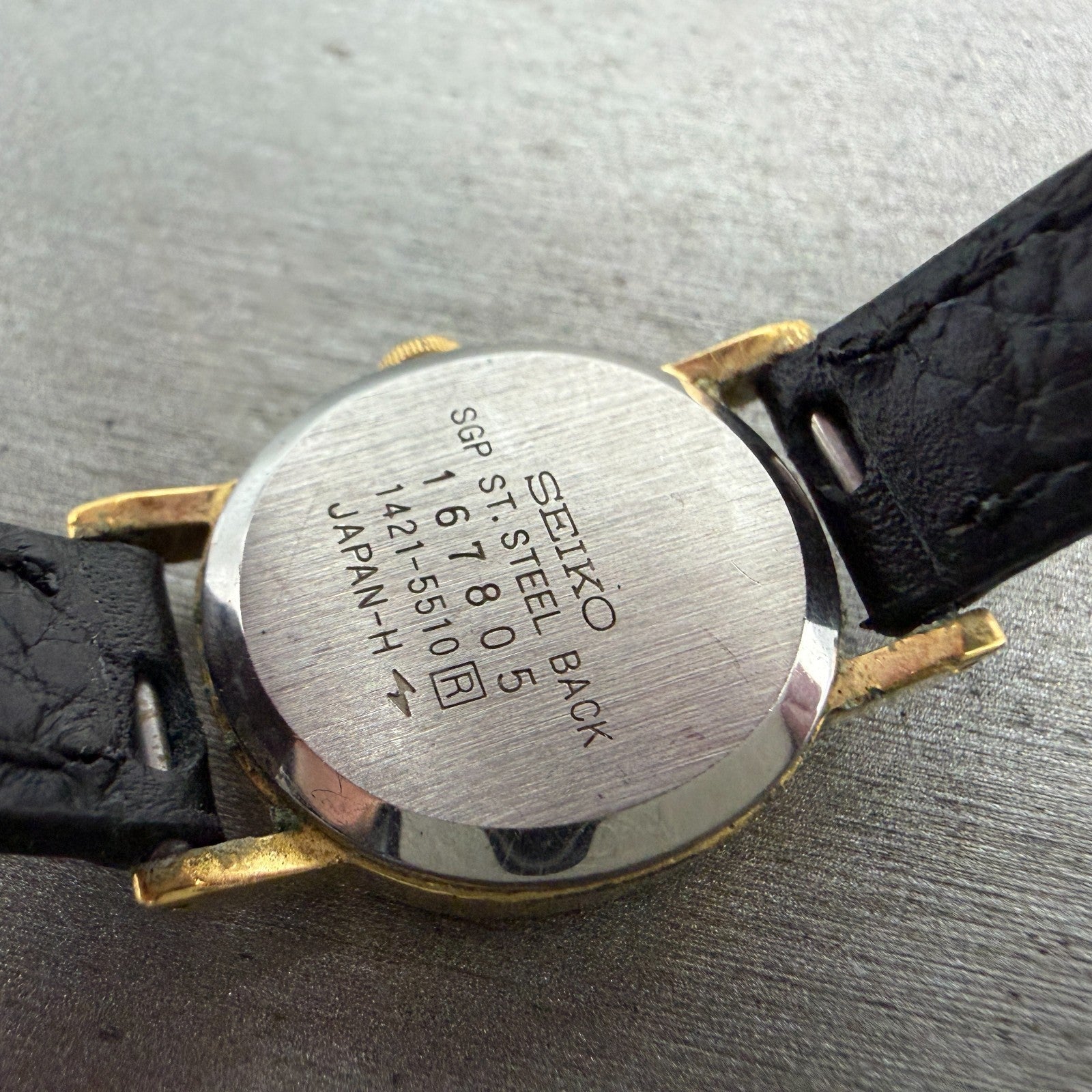 Seiko Watch Women 19mm Champagne Dial Gold Tone Oval 1421-5510 New Battery VTG 29