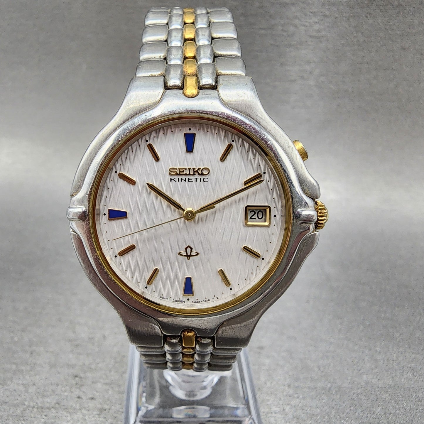 Seiko Kinetic Watch Men 37mm Silver Dial Two Tone Date 5m42-0A69 New Capacitor0